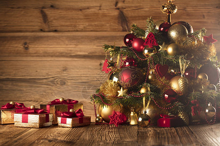 圣诞节概念圣诞装饰和木制的礼物图片