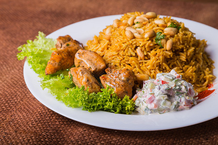 东方美食阿拉伯食物肉饭盖饭健康饮图片