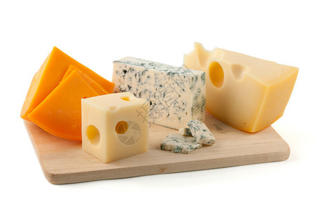 奶酪板在白色背景上孤立图片