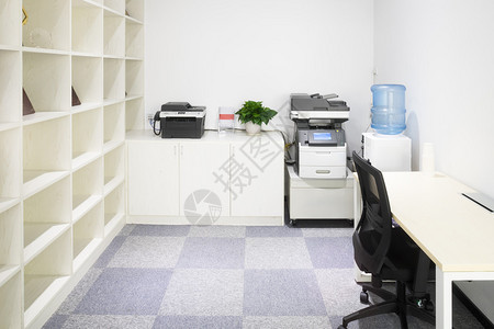 空荡的现代办公室内部图片