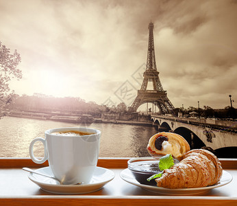 法国巴黎埃菲尔铁塔的咖图片