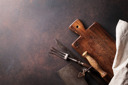 老式厨房用具叉子刀子勺子砧板带复制图片