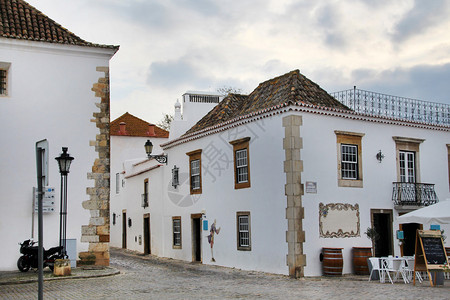 历史城镇葡萄牙法罗旅游区传统建筑的景象图片