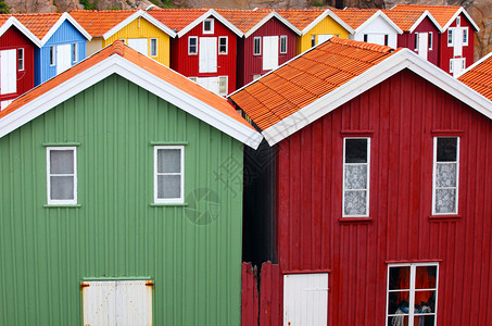在瑞典斯堪的纳维亚半岛的小屋图片