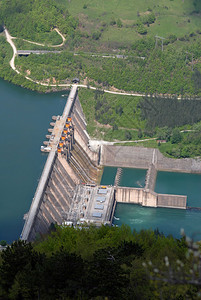 水屏障大坝秘鲁湖塞高清图片