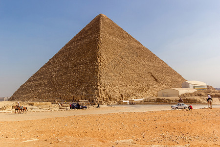 吉萨大金字塔高清图片