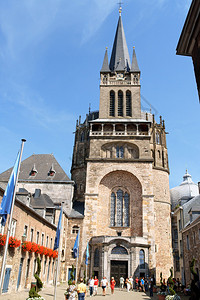 亚琛大教堂也被称为亚琛的皇家大教堂或圣玛丽皇家教堂图片
