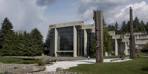 不列颠哥伦比亚大学人类学博物馆背景