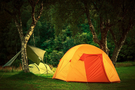 小橘子帐篷露营野外露营主图片