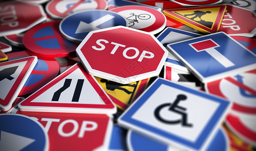 强制众多法国交通道路标志的老眼观设计图片