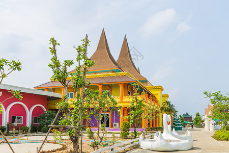 泰国北部的太阳新中心Lamphu图片