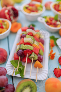 饮食健康水果沙拉水果串健康早图片