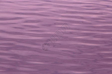 带有水波纹的抽象紫色背景背景图片