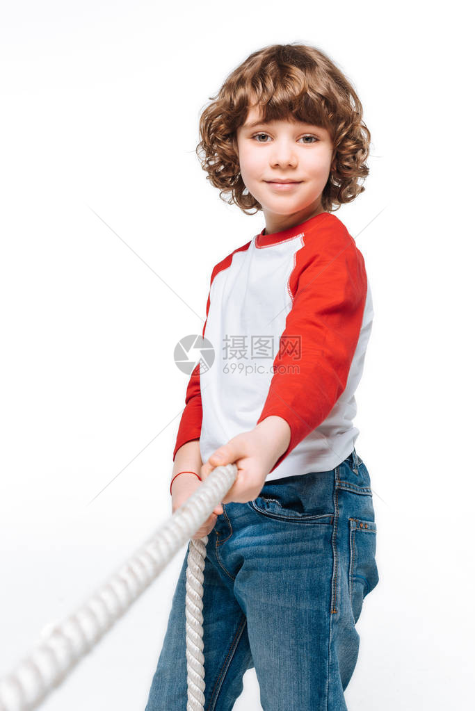 白孤立儿童体育概念的男孩玩得愉图片