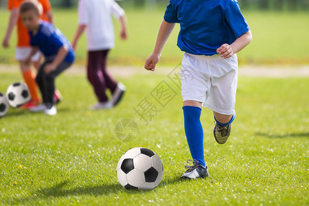 儿童足球练习训练比赛孩子图片