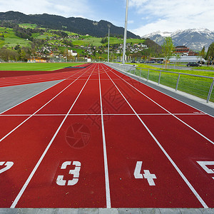 瑞士的跑道图片
