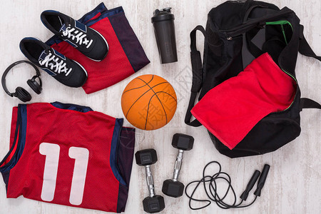 篮球运动员装备背景最深的视野一套适合男装束积极的生活方式图片