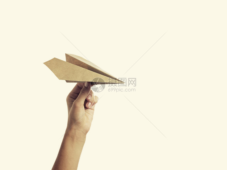 一只手的孤立图像启动纸飞机图片