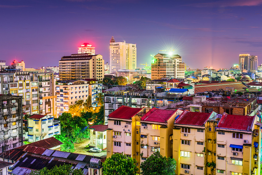 缅甸仰光市中心商业区天际线图片