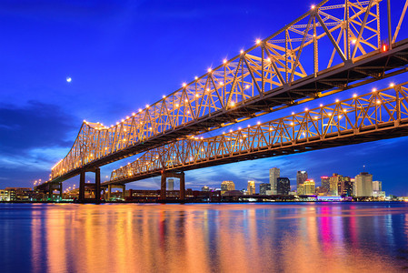 美国路易斯安那州新奥尔良新奥尔良在密西比河上图片