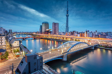日本东京东京天际的城景图图片