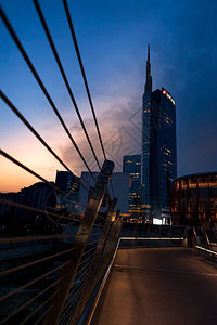 米兰夜视新Unicredit大楼和图片