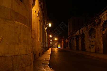 罗马夜间街道图片