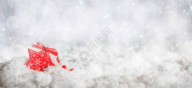 圣诞明星抽象的寒冷冬季背景有雪图片
