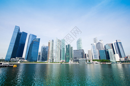 新加坡市商业区的摩天大楼图片