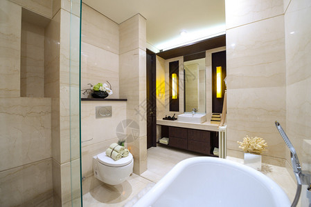 现代浴室干净舒适图片
