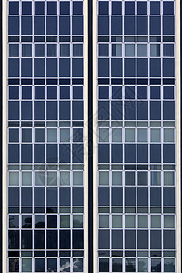 城市主题办公楼窗户图片