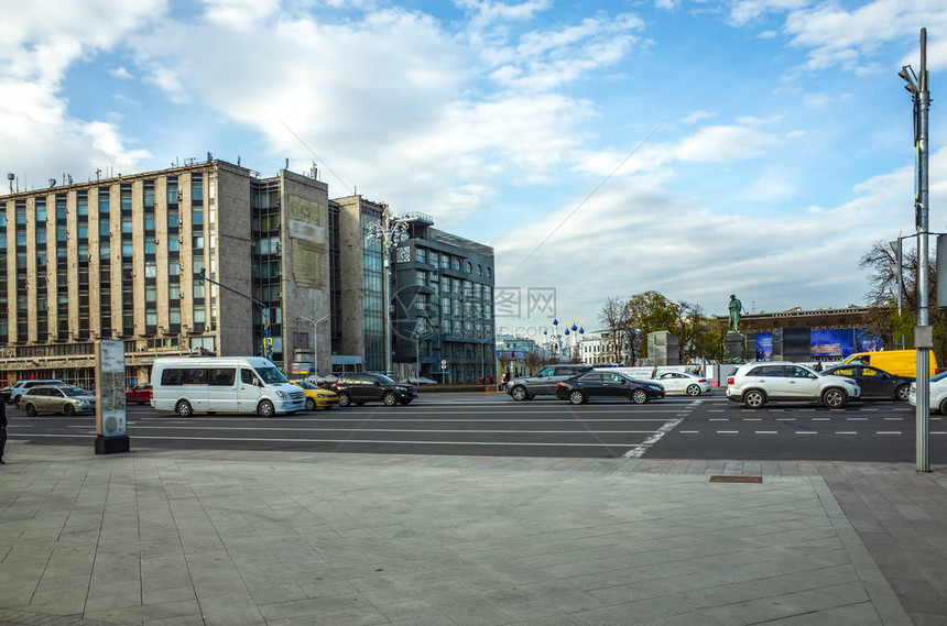 俄罗斯莫科Tverskaya街Izvest图片