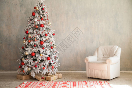 圣诞树花环灯节日礼物白色家居装饰图片