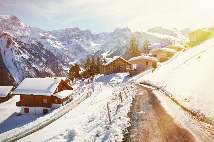 美丽的冬天瑞士图片