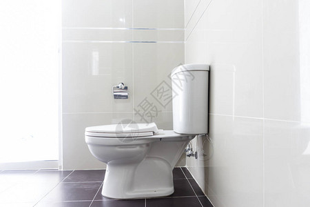 现代设计家用卫生间洗手间中图片