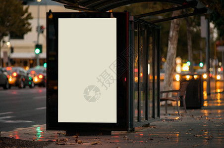 绸锻空白的户外广告棚设计图片