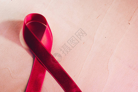 乳癌健康符号粉红色丝带在图片