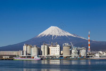 静冈县富士山和日本工业区图片