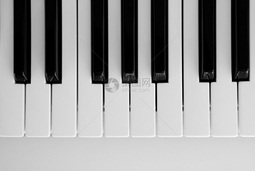 钢琴键盘黑白键头的近视细节目标音图片