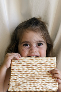 犹太女孩在逾越节的犹背景图片