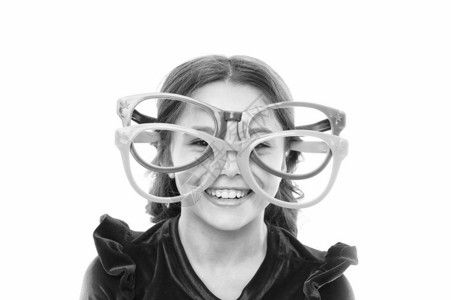 好视力字体设计激光校正眼保健操提高视力女孩子戴大眼镜视力和健康光学和视力治疗有效锻炼眼睛变焦孩子对视背景