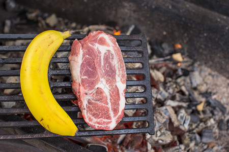 素食或肉食黄香蕉或肉图片