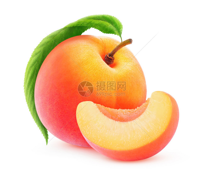 桃子分离桃子或杏子整颗水果和一块切片在白色背景上隔离图片