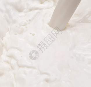 奶粉或白液喷洒产图片