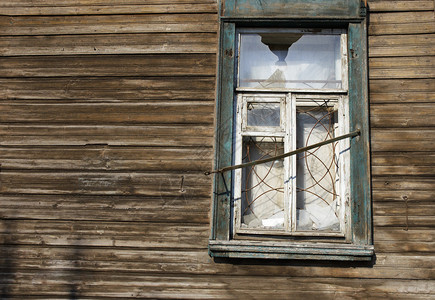 木房子和窗户背景图片