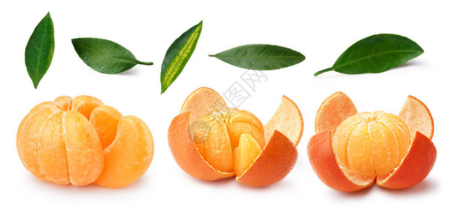 剥皮的橘子普通人或有分开叶片的克莱门廷斯cleme背景图片