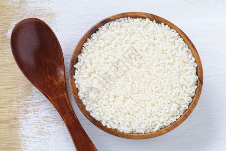 亚洲白米或未煮过的白米图片