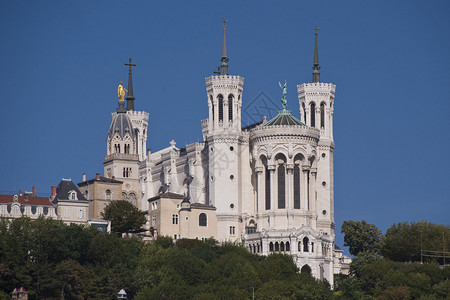 里昂历史中心四维埃女神的巴西利卡大教堂Basilica图片