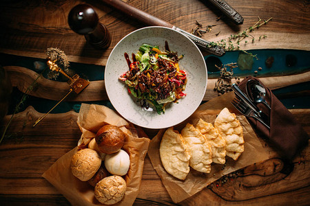 蒙古族传统饮食文化图片