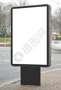 路边的空灯箱广告牌模拟的背图片